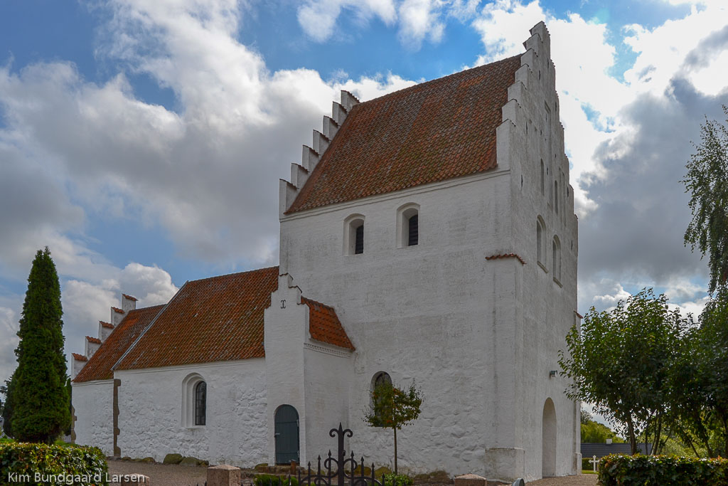 Brudager Kirke foto 1